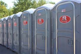 Best Deluxe Portable Toilet Rental  in Plymouth, MN